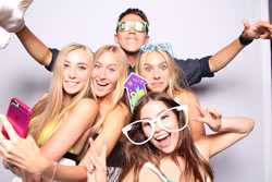Afordable Irvine Photobooth Mania :Photo Booth Mania Irvine CA : Irvine Photo Booth Mania :